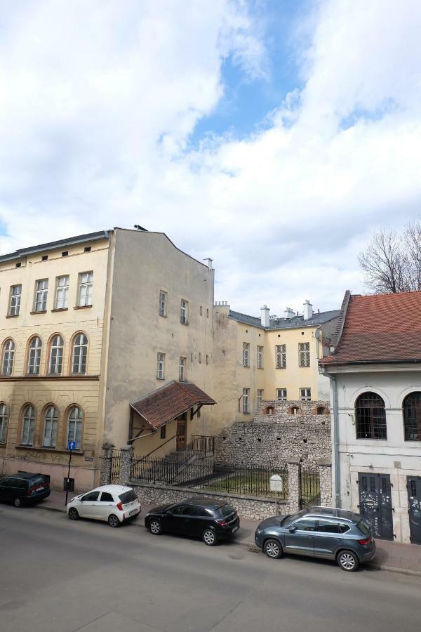 Househost Apartment - Kupa 2 Краків Екстер'єр фото